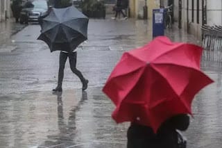 Onda tropical y vaguada estarán generando lluvias esta tarde y noche, según Meteorología 5
