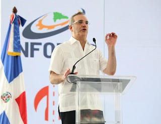 Presidente Abinader dice gobierno ejecuta una verdadera revolución en la formación técnica 7 Presidente Abinader dice gobierno ejecuta una verdadera revolución en la formación técnica