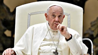 El papa insta a jóvenes rusos a no olvidar su "gran herencia" y Kiev lo acusa de "propaganda imperialista" 5