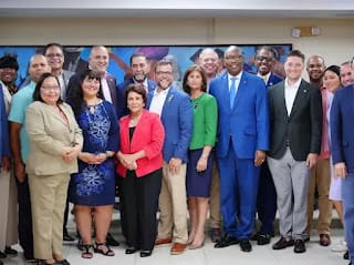 UASD planea homologar títulos universitarios en NY 5
