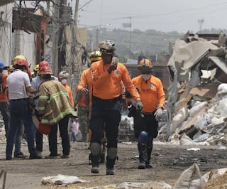 Declaran de emergencia compras y contrataciones de bienes y obras para agilizar ayuda a SC 5