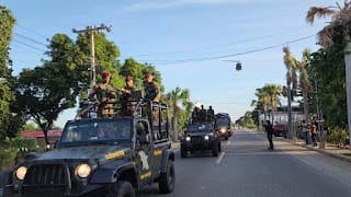 Llegan convoy blindados, helicópteros y refuerzos a frontera con Haití