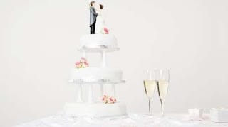 Una pareja se divorcia 24 horas después de la boda por una broma con la tarta 5