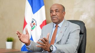 Ministro de Energía y Minas llama a la población a moderar el consumo de energía 5