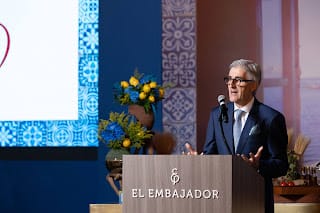El Embajador reúne más de 80 parejas en el encuentro anual del amor 13 El Embajador reúne más de 80 parejas en el encuentro anual del amor