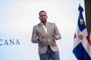 Abinader llama jóvenes a ser guardianes de la transparencia, la honestidad y la integridad 2 Abinader llama jóvenes a ser guardianes de la transparencia, la honestidad y la integridad