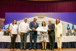 UASD gradúa maestros en Certificado Tutoría Virtual 8 UASD gradúa maestros en Certificado Tutoría Virtual