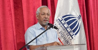 Minerd instruye a su personal educativo a implementar medidas contra el dengue 5