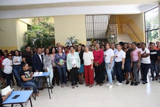 Facultad de Ciencias de la Educación UASD pone en ejecución programa “Leo Mientras Espero” 5