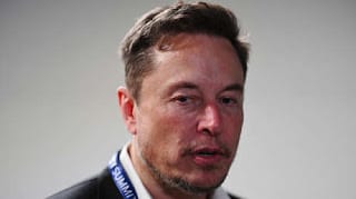 Elon Musk califica a la IA como "una de las mayores amenazas" para la humanidad 5