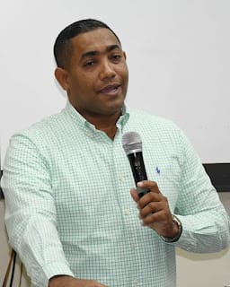 ¡Inauguración del "Curso Tutor Virtual" para Docentes de la UASD Recinto Barahona!