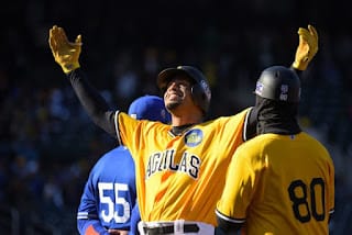 Águilas se coronan campeones en serie Titanes del Caribe con barrida sobre Licey 8 Águilas se coronan campeones en serie Titanes del Caribe con barrida sobre Licey