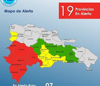 COE aumenta las alertas por el paso de potencial ciclón tropical 5