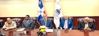 Mescyt apoya idea de discutir clases nocturnas de universidades sean virtuales 5