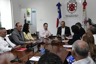 Empresarios afirman Ulises Rodríguez es el salvador del turismo en Santiago 5