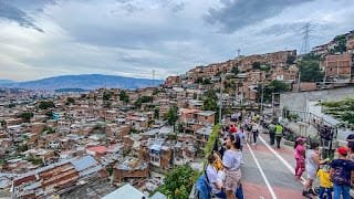 "Dejen de sexualizar a las mujeres ": La petición de una 'tiktoker' a los turistas que van a Medellín