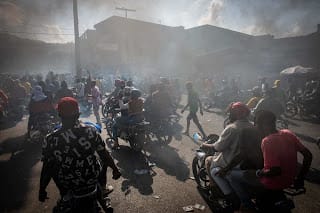 Al menos un muerto durante las protestas violentas en numerosas ciudades de Haití 27 Al menos un muerto durante las protestas violentas en numerosas ciudades de Haití