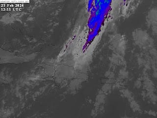 Frente frío se mueve sobre la República Dominicana produciendo aguaceros 3 Frente frío se mueve sobre la República Dominicana produciendo aguaceros