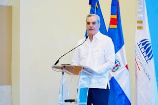 Conmemoración e Innovación en Azua: Inauguración del Centro Regional Universitario en el 180 Aniversario de la Batalla