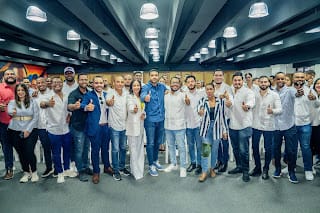 Carolina Mejía juramenta nuevas autoridades jóvenes del PRM en Santiago