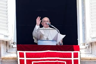 Papa Francisco hace un llamado urgente para frenar “un conflicto aún mayor en Medio Oriente”