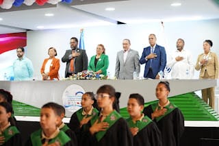 Ministro de Educación reafirma directores de centros son componente clave para lograr un cambio en el resultado escolar 7 Ministro de Educación reafirma directores de centros son componente clave para lograr un cambio en el resultado escolar