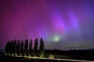 Condiciones geomagnéticas extremas continuarán el domingo con auroras boreales, según NOAA 5