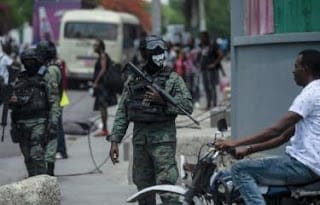 El presidente keniano dice que su misión policial llegará a Haití en unas tres semanas 7 El presidente keniano dice que su misión policial llegará a Haití en unas tres semanas