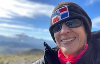 Thais Herrera se convierte en la primera dominicana en llegar a la cima del monte Everest 5