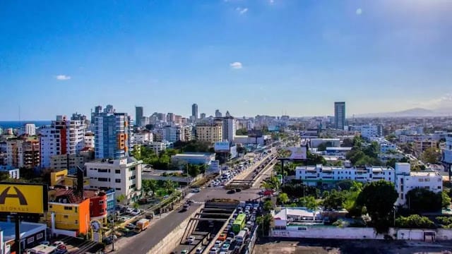 Inicio de semana laboral con escasas lluvias y mucho calor en gran parte del país