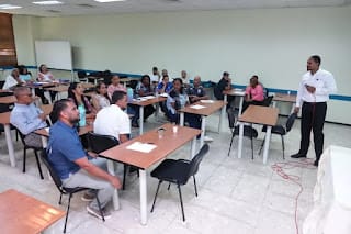 UASD Recinto Santiago inicia programa de capacitación a Servidores Administrativo con taller Calidad en el Trabajo