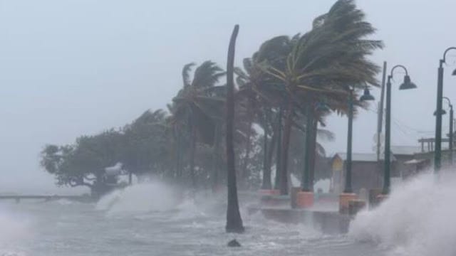 Beryl se acerca más a República Dominicana: Dos provincias en alerta roja, 15 en amarilla y 7 en verde