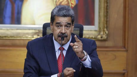 Maduro pide "tres deseos" a EE.UU. para solventar las diferencias