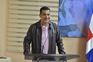 UASD Recinto Santiago Realiza Encuentro con Egresados de Ciencias de la Salud para Formar Asociación de Egresados