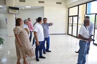 UASD Recinto Santiago recibe donación de audiolibros de Biblioteca Nacional