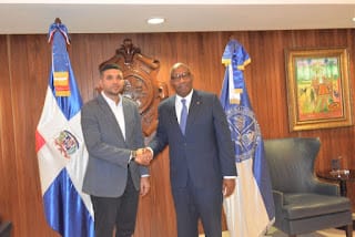 Rector UASD recibe visita del ministro de la Juventud