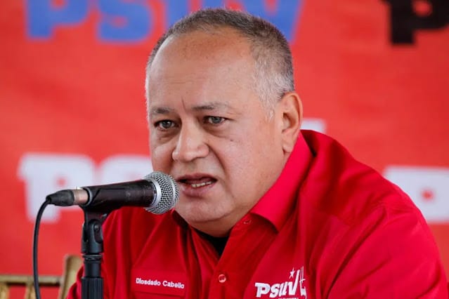 Diosdado Cabello dice a RD “Yo te agarro en la bajaita, quienes tenemos petróleo somos nosotros”