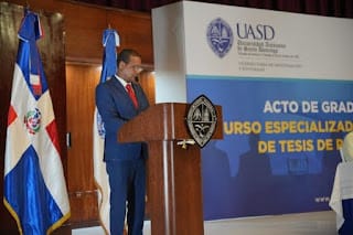 Especializan 700 docentes UASD en asesoría de tesis de postgrado