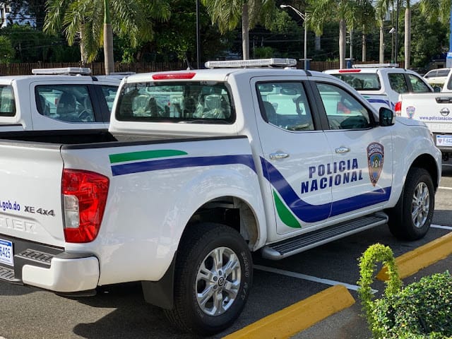 Haitiano roba camioneta de la Policía Nacional en Villa Isabela