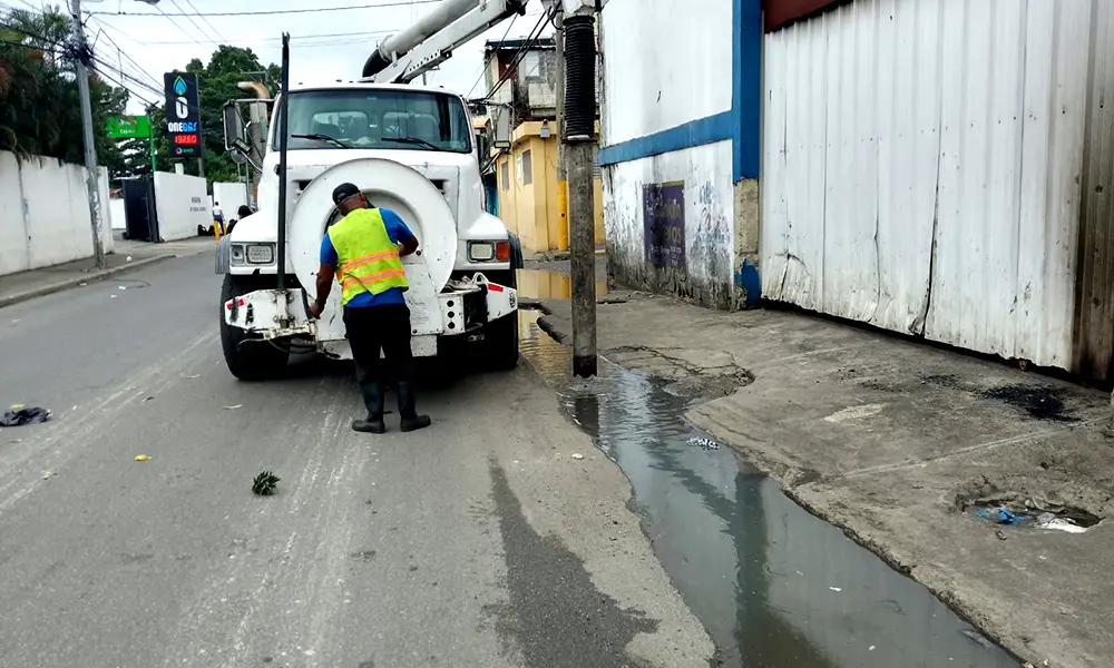 Fuertes lluvias en República Dominicana debido a tres sistemas atmosféricos