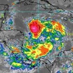 Formación de un ciclón tropical en el Caribe, con vientos de hasta 45 km/h y desplazamiento hacia el oeste.