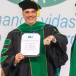 En una ceremonia marcada por emotivas palabras y un ambiente solemne, la Universidad ISA otorgó el título "doctor honoris causa" en Ciencias Agroindustriales al presidente Luis Abinader.