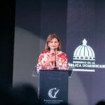 Raquel Peña preside la entrega del Premio Nacional a la Calidad del Sector Público, resaltando la importancia de la calidad en la gestión pública.