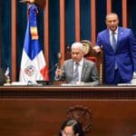 Senado aprueba ley urgente para regular contratos de prospectos de MLB en la Liga de Verano Dominicana