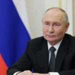 Putin reafirma la invulnerabilidad de Rusia ante Occidente en el Día de los Héroes.