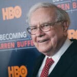 Estrategias clave de Warren Buffett para el éxito en la inversión 6 Descubre las tres estrategias clave de Warren Buffett para el éxito en la inversión.