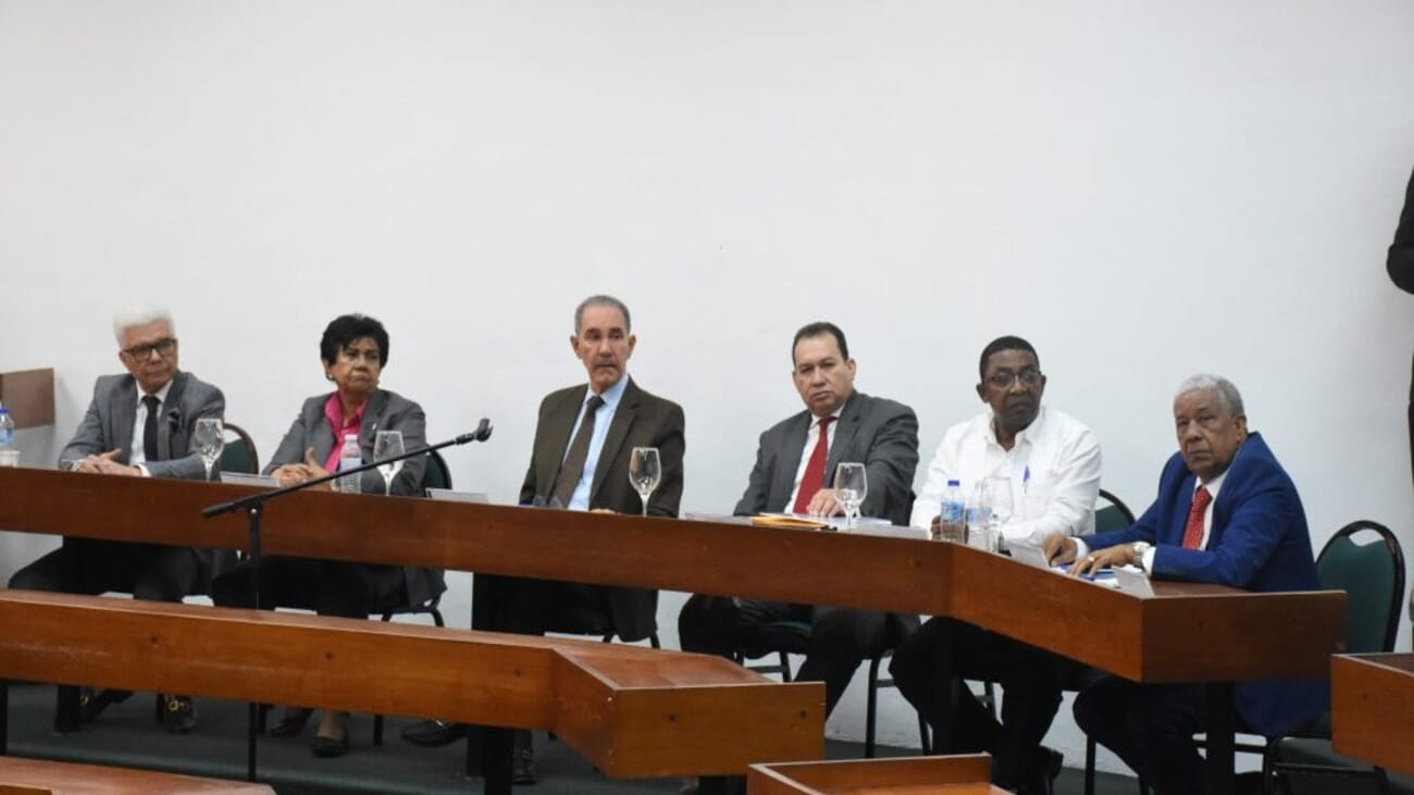11 Escuelas de Medicina en República Dominicana Obtienen Acreditación Internacional tras Completa Evaluación 5 11 Escuelas de Medicina en RD obtuvieron acreditación internacional después de una evaluación quinquenal.