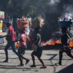 Niños haitianos enfrentan violencia extrema y explotación sexual a manos de bandas criminales, según Amnistía Internacional 7 Amnistía Internacional denuncia violencia y explotación sexual contra niños en Haití por bandas criminales.