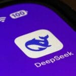 DeepSeek acelera el lanzamiento de su nuevo modelo de inteligencia artificial R2 6 DeepSeek acelera el lanzamiento de su nuevo modelo de IA, el R2, que promete competir con grandes sistemas como ChatGPT.