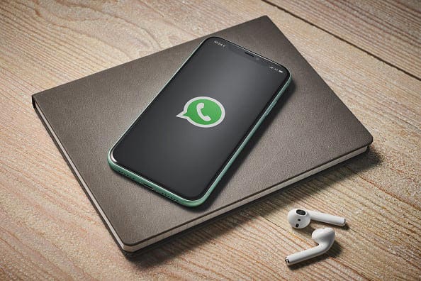 La nueva actualización de WhatsApp afectará a tu foto de perfil 5 Descubre cómo la nueva actualización de WhatsApp afecta la visibilidad de tu foto de perfil y aprende a controlar quién puede verla. Además, conoce el significado psicológico detrás de no cambiar tu foto de perfil, según la inteligencia artificial.